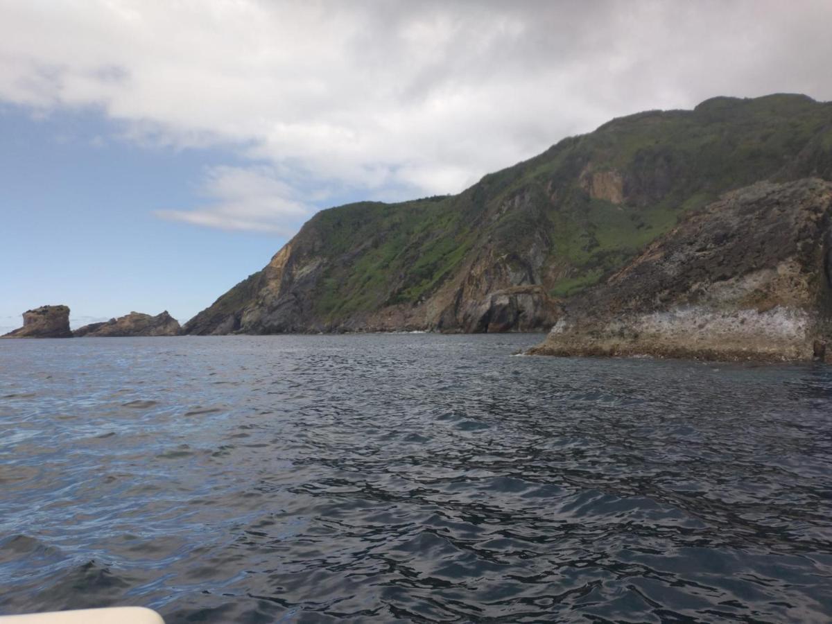 Alojamento Local M&I Lajes das Flores ภายนอก รูปภาพ